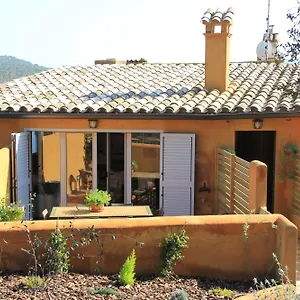 Country house Pitu Ferriol, Montras