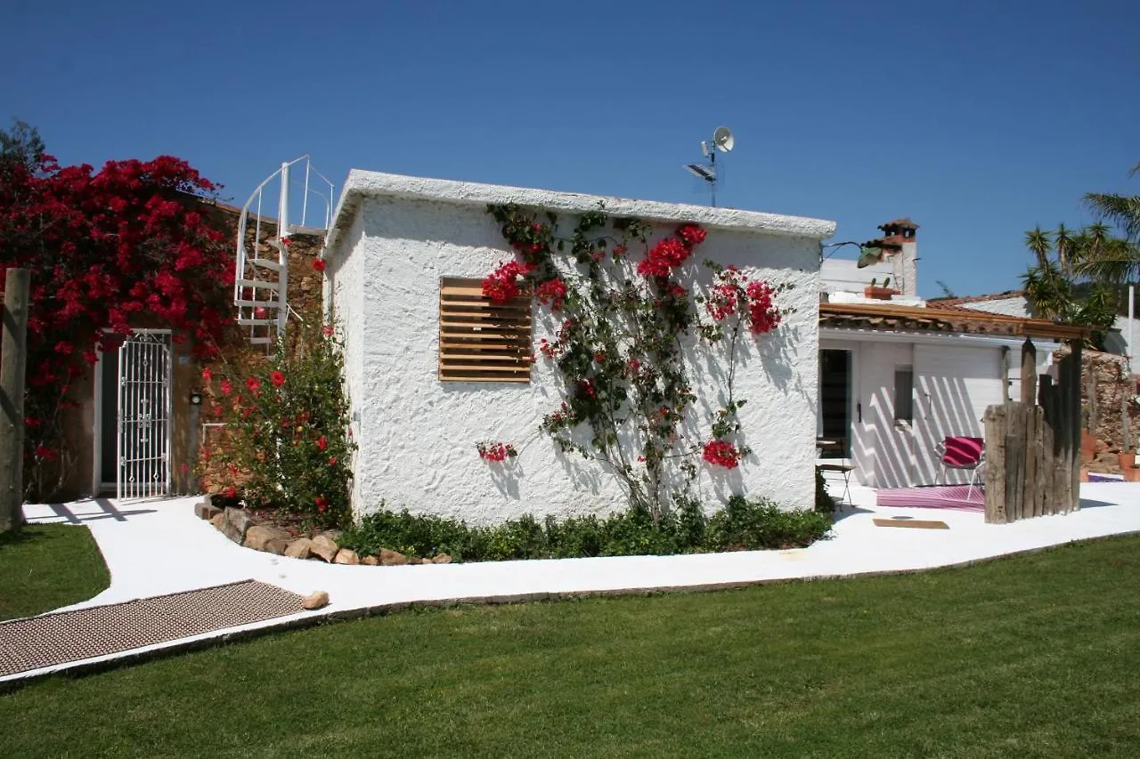 Le Rondini- Solo Adultos Hotel Montras