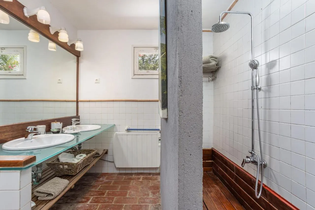 Le Rondini- Solo Adultos Hotel Montras 0*,