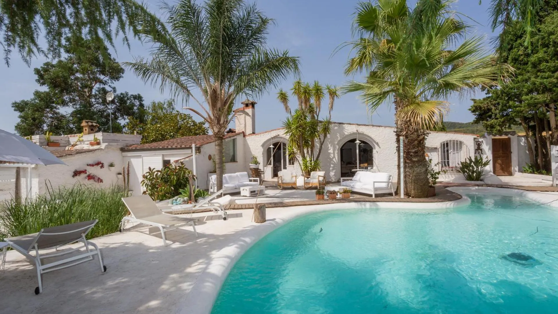 Le Rondini- Solo Adultos Hotel Montras Spain